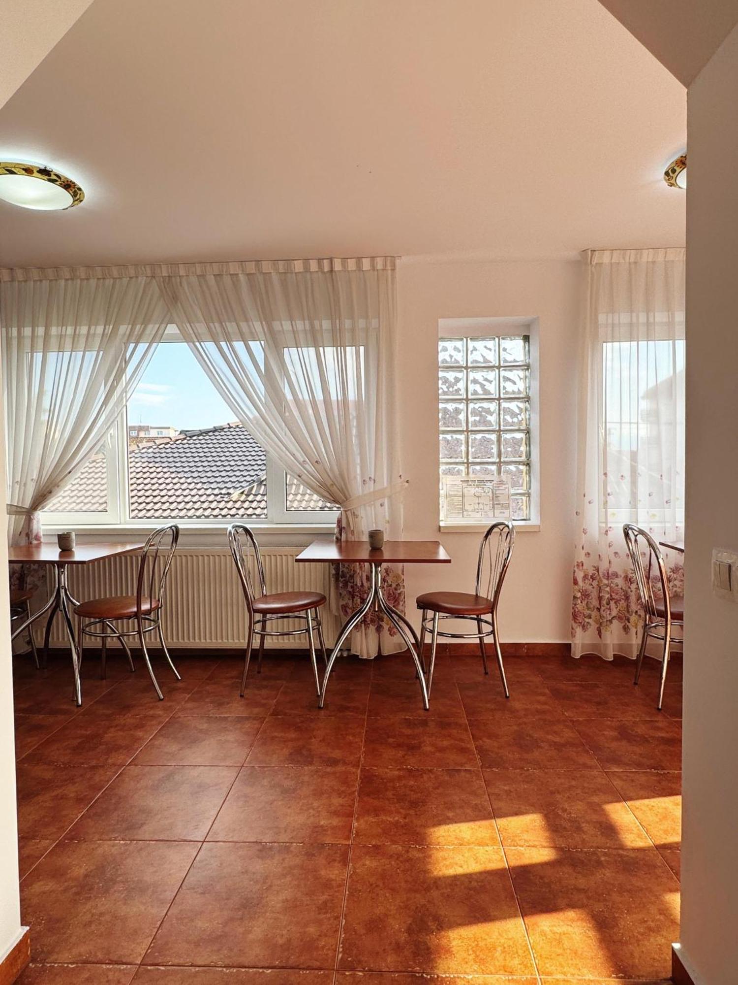 Carpathian Newstar Otel Sibiu Dış mekan fotoğraf