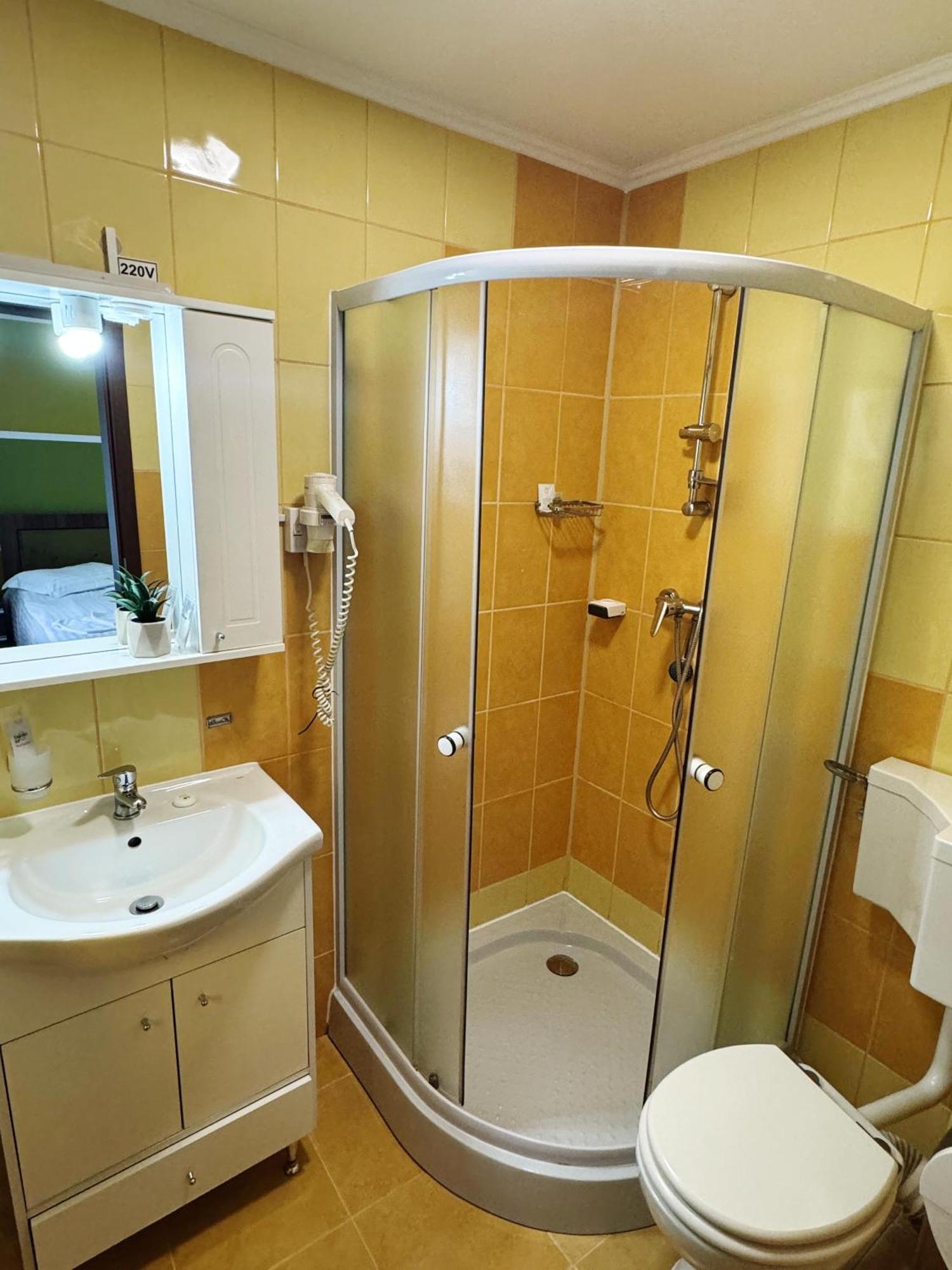 Carpathian Newstar Otel Sibiu Dış mekan fotoğraf