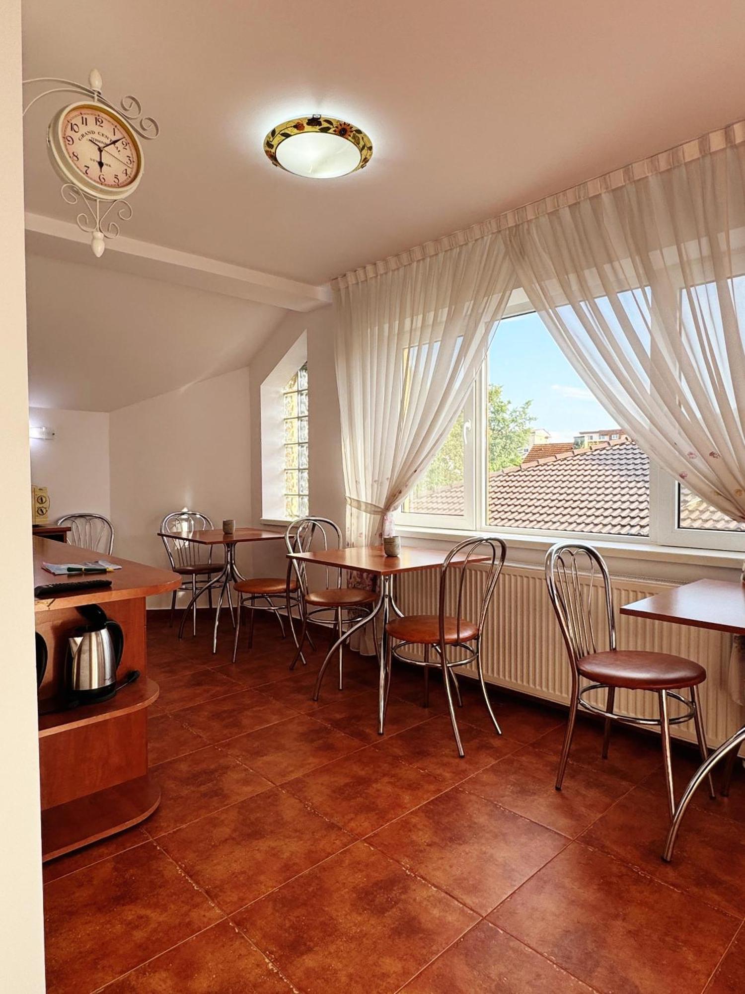 Carpathian Newstar Otel Sibiu Dış mekan fotoğraf