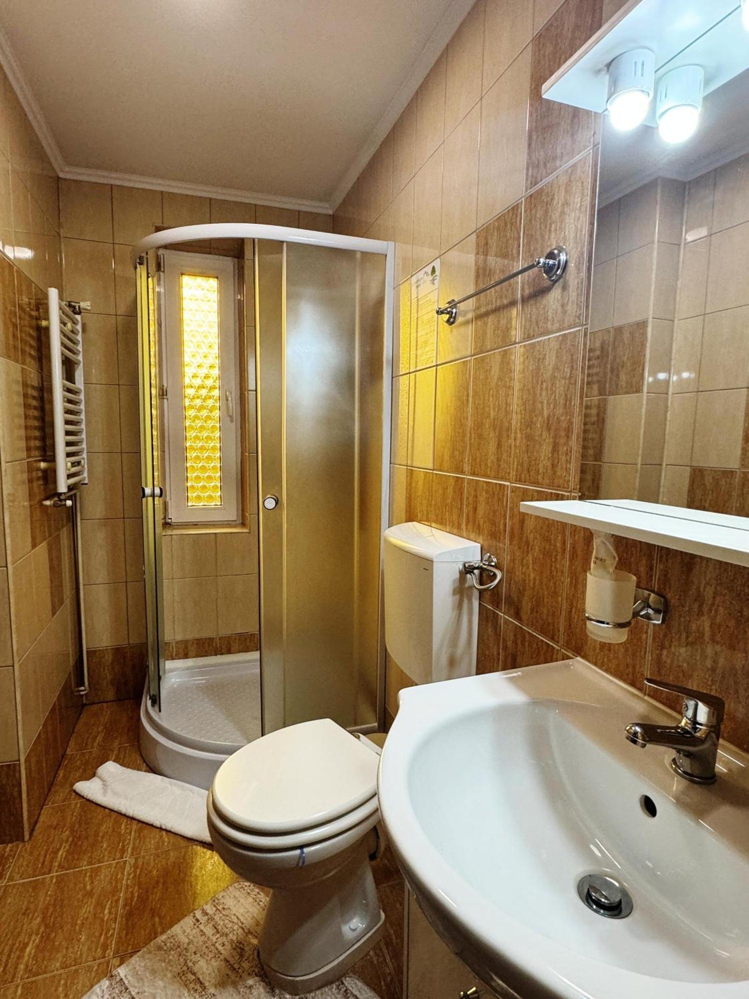 Carpathian Newstar Otel Sibiu Dış mekan fotoğraf